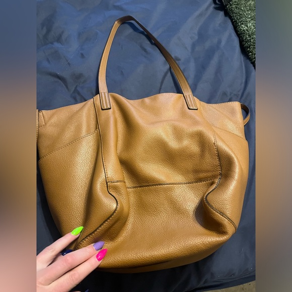 Michael Kors purse - Picture 4 of 10